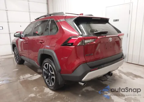 2019 Toyota Rav4 Adventure z USA, uszkodzony, nr VIN 2T3J1RFV6KW019076